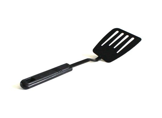 Plastic spatula