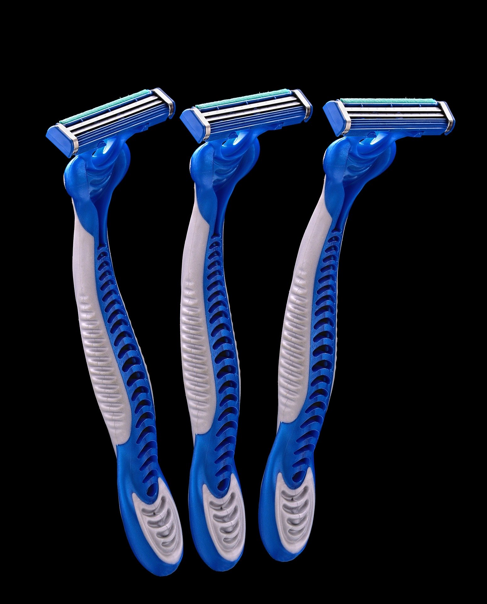 plastic razors